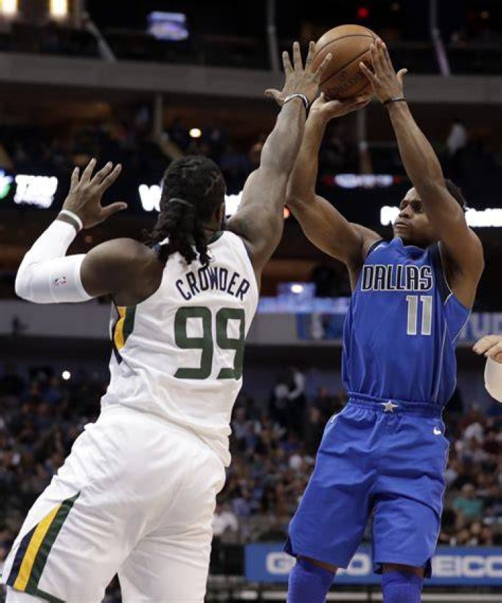 Does Jae Crowder have a ring?