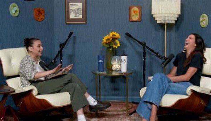 How much does Emma Chamberlain make off her podcast?